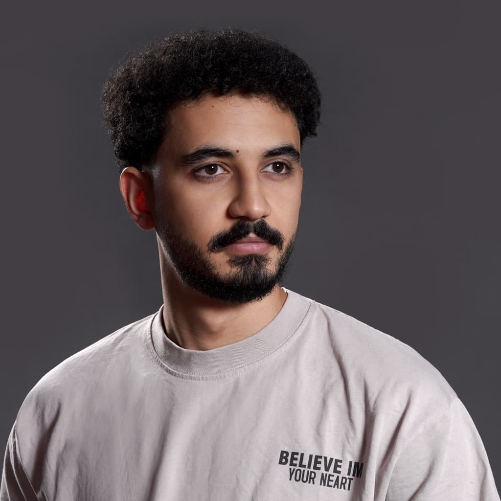 Portrait of Mohsen Mirzaei, Full-Stack Engineer